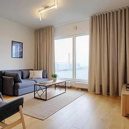 Foorum Penthouse Next To The Old Town דירה